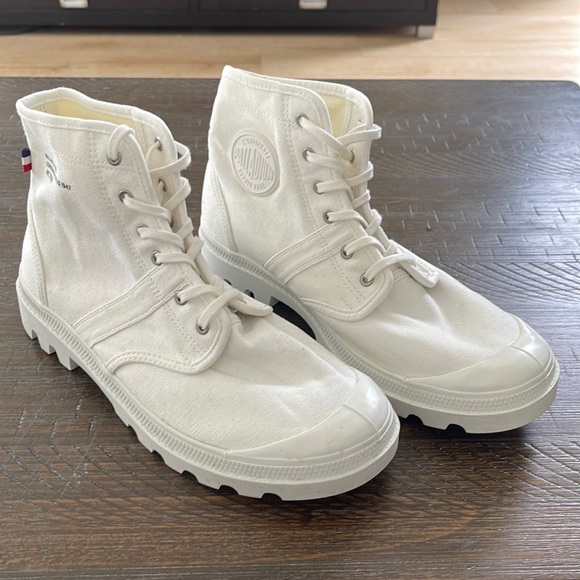 Palladium Pallabrousse Legion Wax Star White Mens Size 10 Boots 77018 116 - Picture 1 of 3